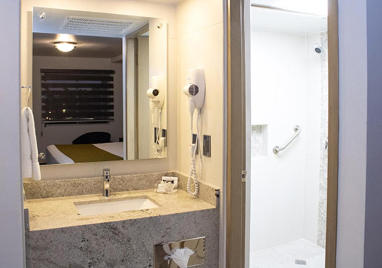 Hotel Calafia Mexicali Eksteriør bilde