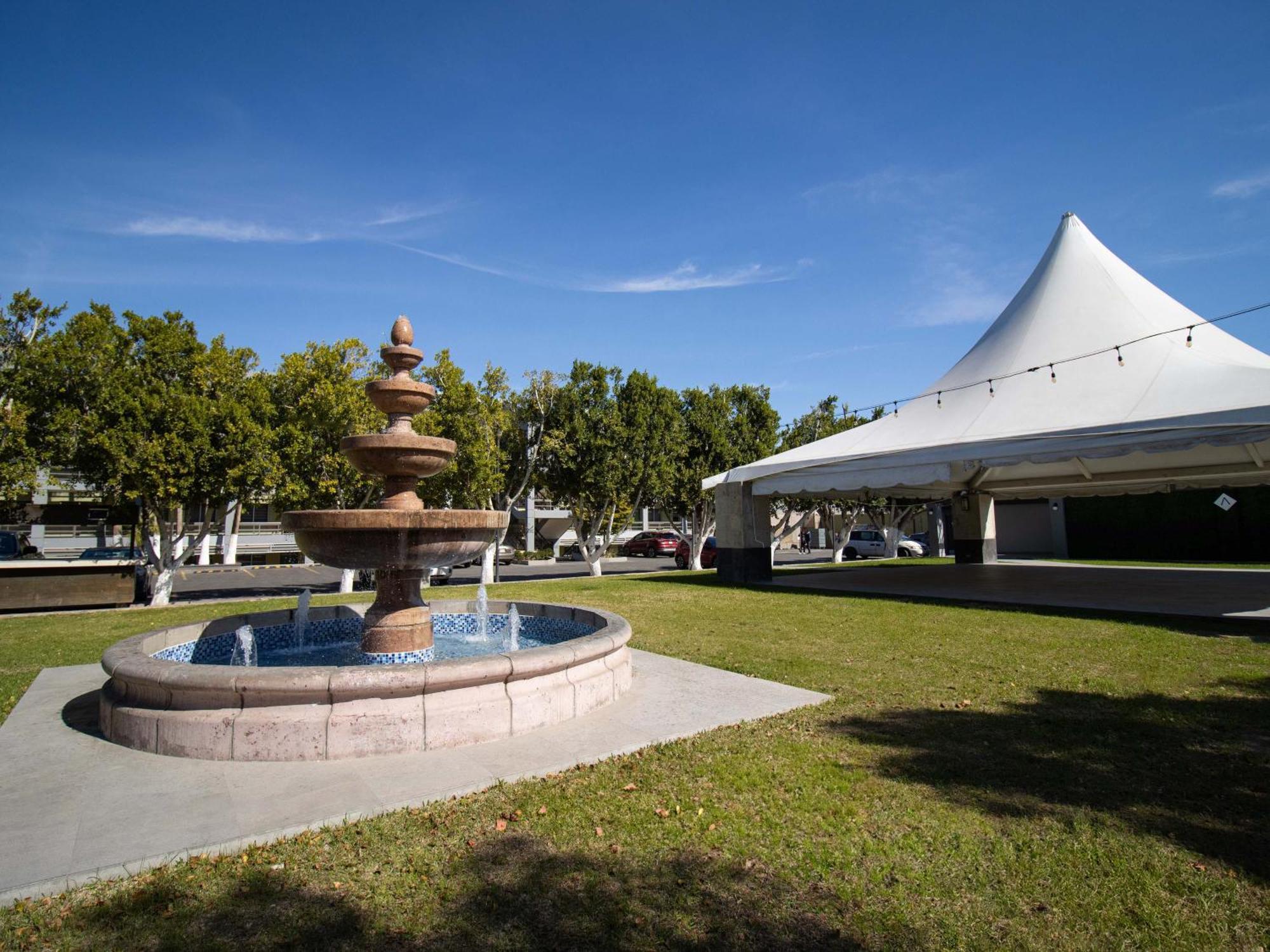 Hotel Calafia Mexicali Eksteriør bilde